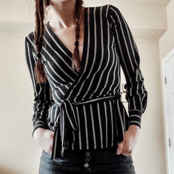 H&M Tops - 5/$40 H&M Striped Wrap Surplice Top